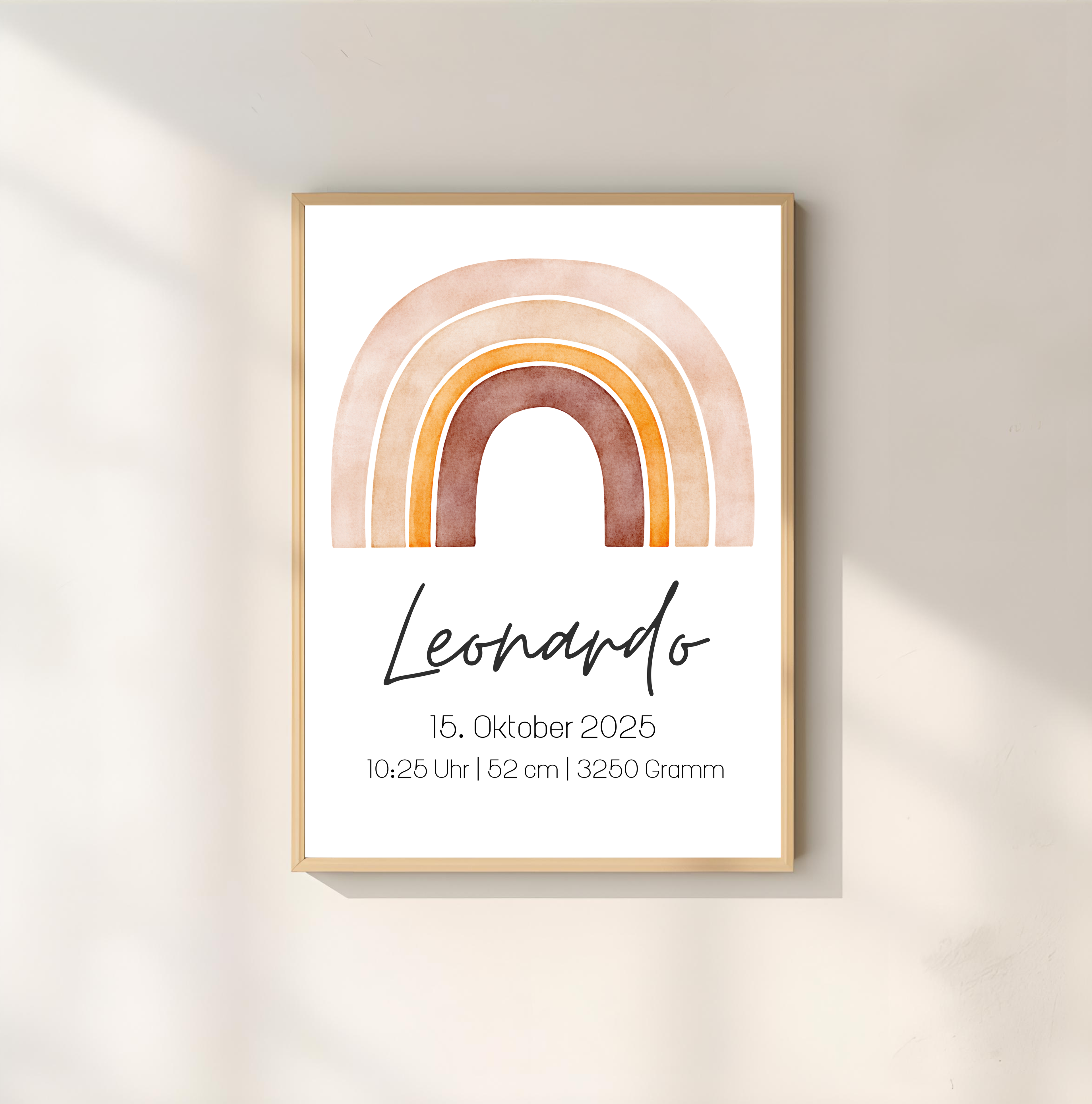 Geburtsposter personalisiert mit Namen und Geburtsdaten als PDF Datei, ausgedruckt in A4 oder mit Premium Bilderrahmen