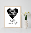 Poster Ultraschallbild personalisiert "Hallo Oma & Opa" | Schwangerschaft verkünden als PDF Datei, ausgedruckt in A4 oder mit Premium Bilderrahmen