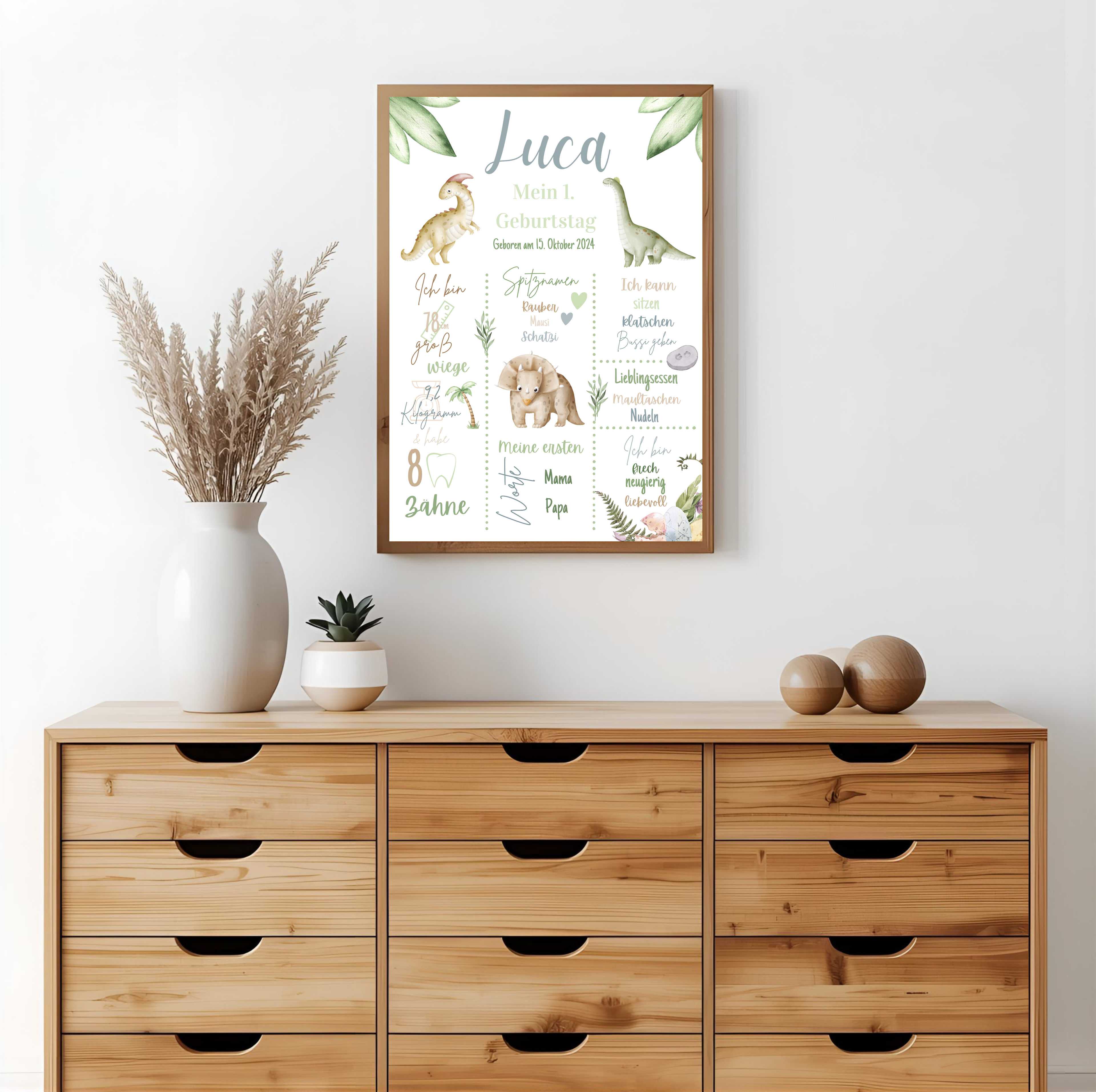 Personalisiertes Meilensteinposter zum ersten Geburtstag mit Dinosaurier als PDF Datei, ausgedruckt in A4 oder mit Premium Bilderrahmen